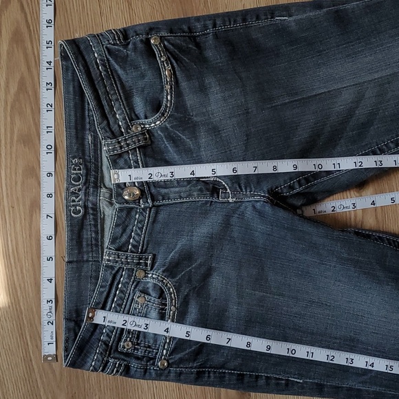 Grace in LA - Picture 7 of 9